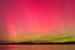 NORTHERN LIGHTS OVER PYRAMID LAKE